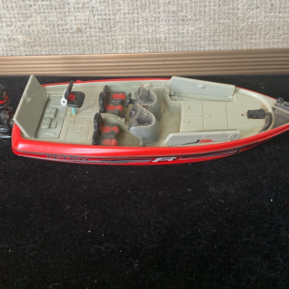 Vintage Earnhardt Die Cast Fishing Boat
